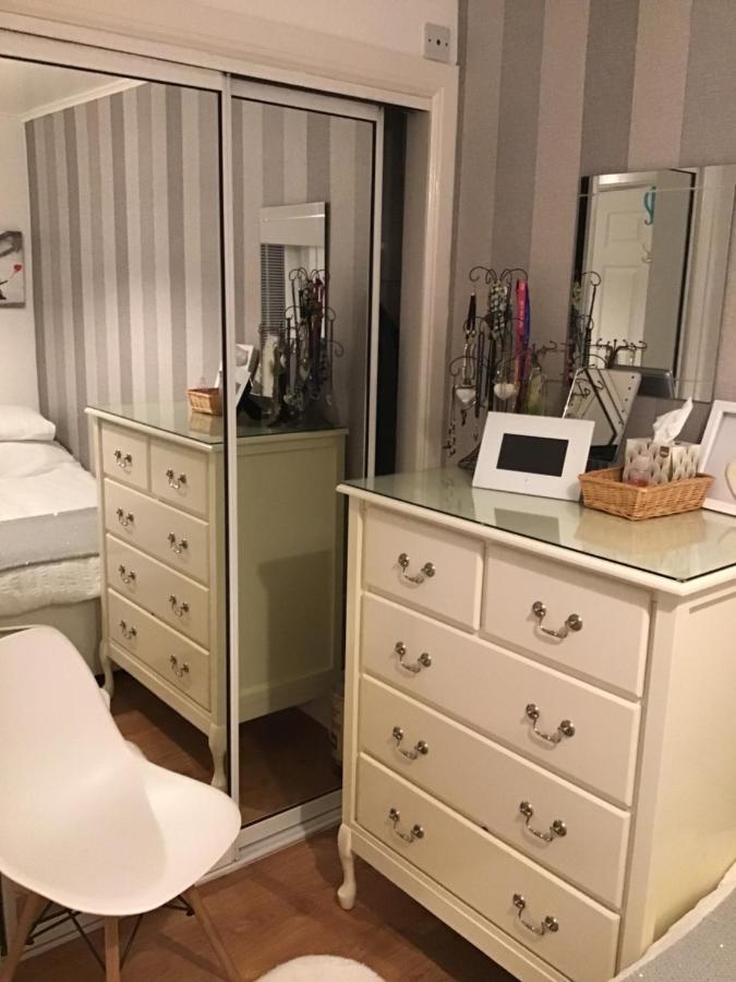 Erskine Apartment Dalmuir ภายนอก รูปภาพ